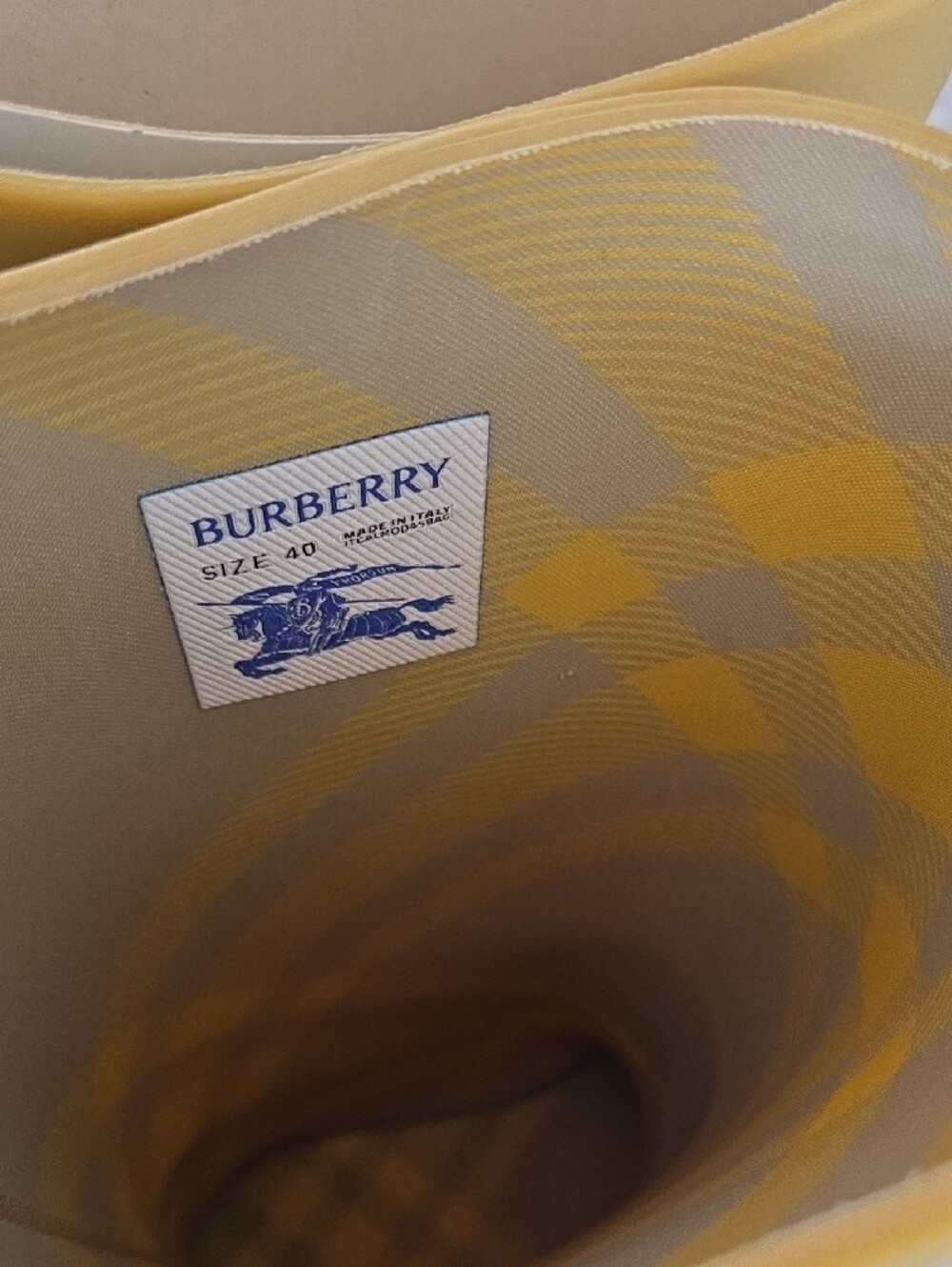Burberry Marsh Manilla Rain Boots - Picture 4 of 7